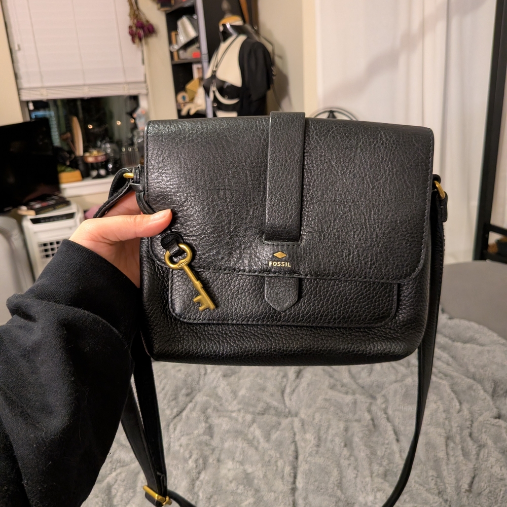 Fossil Black Leather Crossbody Bag
